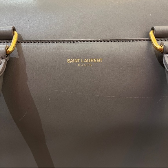 Saint Laurent Classic Duffle 6 Smooth Leather Zip Top Doctor Crossbody Tote Bag - Picture 9 of 16